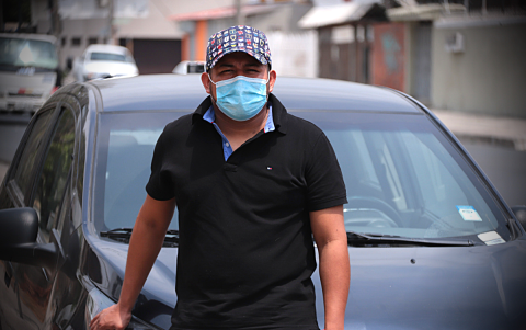 Carlos Alvarado cree que su labor y la de sus colegas debe ser más valorada.