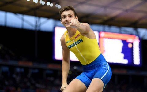 Con apenas 21 años el pertiguista sueco Armand Duplantis es considera el niño prodigio del atletismo.