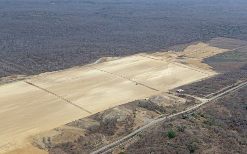 Obras que se están realizando en lo que será el nuevo aeropuerto del Daular.