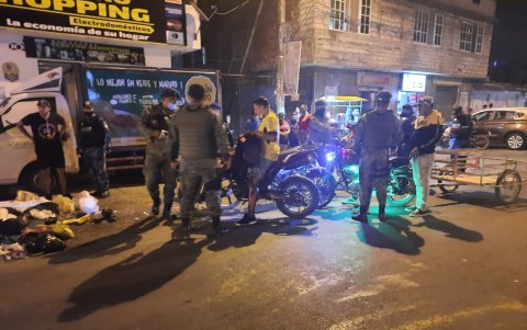 Hecho. Las personas fueron detenidas por contravenciones de tránsito.