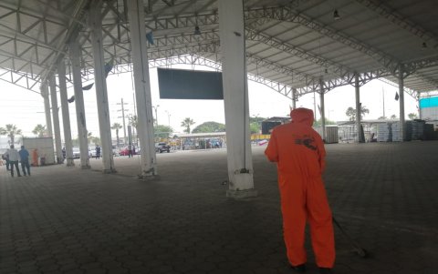 Personal municipal ha empezado hoy a limpiar el espacio.