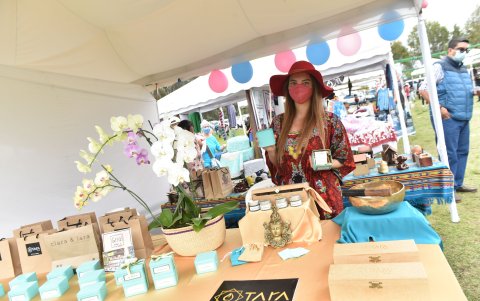 Sofía Morales, propietaria de los cosméticos Tara by Nature fue una de las participantes en esta feria.