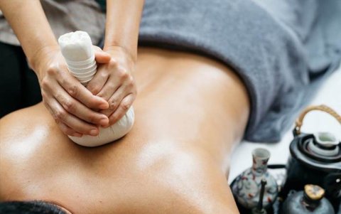 Las pindas son bolsas de tela usadas desde la antigua medicina curativa hindú.