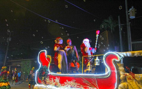 En La Puntilla así como en el resto de ciudadelas, los festejos duraron solo un par de horas por precaución