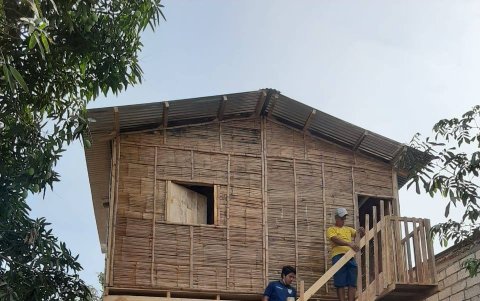 El Comité de Cónyuges entregó una casa en Monte Sinaí, en Guayaquil,