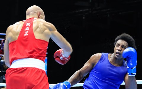 El boxeador ecuatoriano fue vicecampeón en el Mundial 2019, pero este año apenas tuvo actividad. Se truncó su ida al Preolímpico y sigue a la espera del cupo.