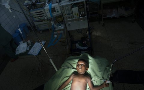 Niños cuya infancia es robada en Afganistán, por ser víctimas de las guerras.