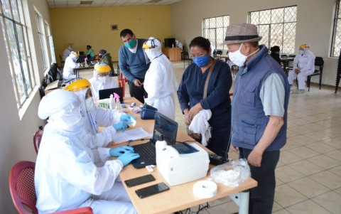 El testeo se lleva a cabo en varios barrios de la capital.