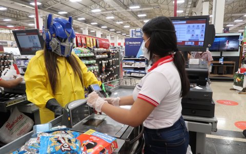 Una manera distinta de salir de casa, para protegerse contra el virus.