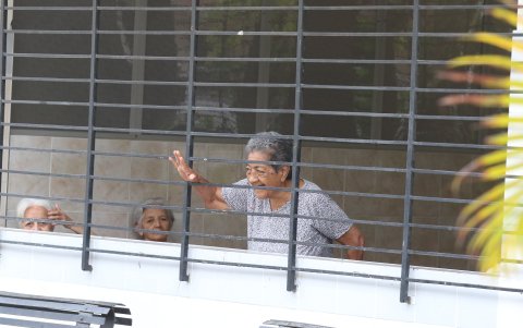 Alegría. Sonrisas y camaradería es lo que más abunda en este centro de adultos mayores de Guayaquil.