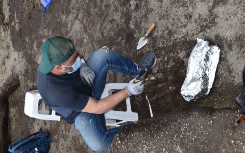En el periodo intercolonial andino la investigación académica hasta ahora se nutre casi exclusivamente de fuentes históricas.