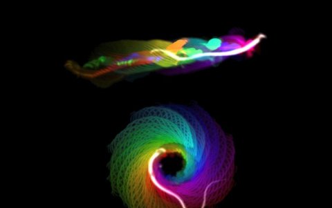 Imágenes de la trayectoria de movimiento lineal de un espermatozoide normal (arriba) y de la trayectoria anormal de los espermatozoides mutantes (medio e inferior).