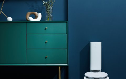 La JetBot 90 AI + está integrado con la aplicación SmartThings para ayudarlo con el monitoreo del hogar más allá de la limpieza.