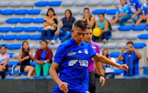 Edu Pineda es un centrocampista con mucho gol. Ha destacado en el torneo de reservas.