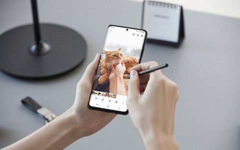 Por primera vez la línea Galaxy incluye el SPen en el Galaxy S21Ultra.