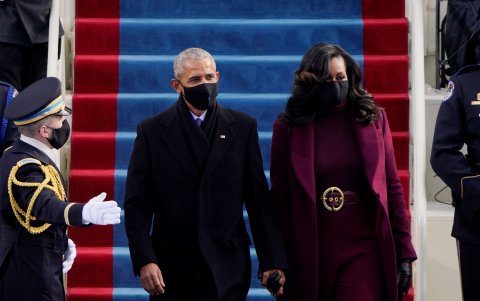 El expresidente Barack Obama y su esposa, Michelle Obama, son algunos de los invitados 'VIP'.