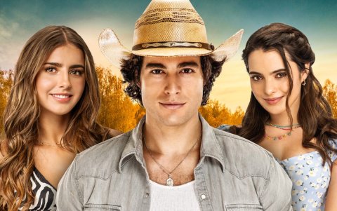 Michelle Renaud, Danilo Carrera y Scarlet Gruber.