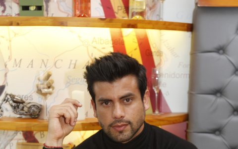 En otro momento de la entrevista que tuvo lugar en Puerto Santa Ana.