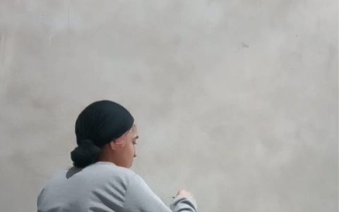 Nathaly Lipari procura concentrarse en la interpretación de un personaje, aunque está en su casa rodeada de sus mascotas.