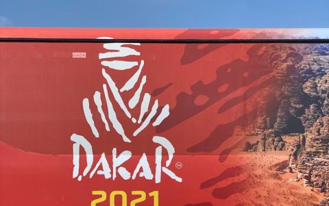 Recuerdo. Du Parc junto a un árabe en el Dakar.