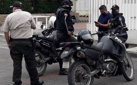 Referencial. También se observó la talla por la logística, como motocicletas, que utilizan los policías para su trabajo.