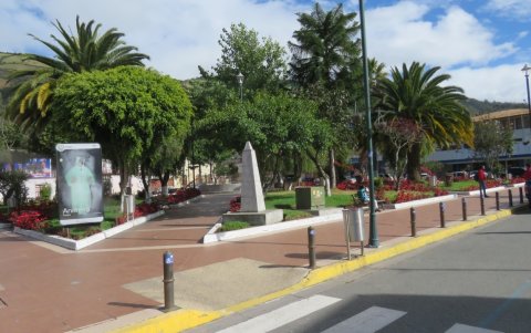 Diversión. El parque ubicado en la avenida central, es uno de sitios de distracción del lugar.
