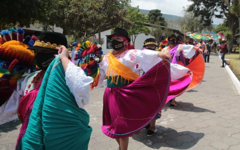 Las intervenciones culturales se llevan a cabo los fines de semana y se fortalecen durante los feriados.