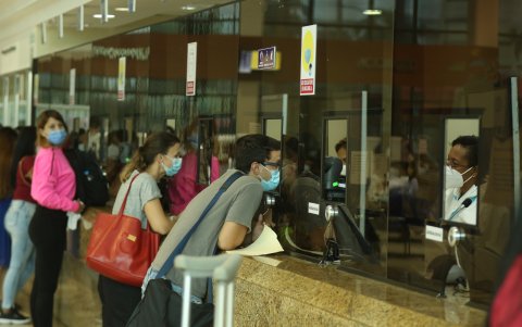 La atención en la Cancillería de la Zona 8 se realiza bajo un cronograma específico.