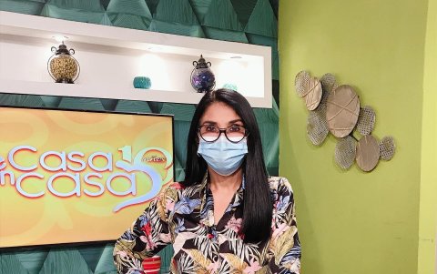 La presentadora Ana Buljubasich, de TC.