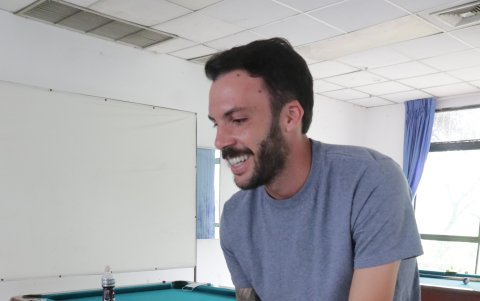 El charrúa se animó a un futbolín con EXPRESO.