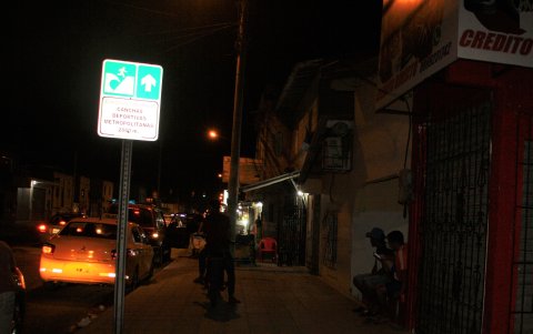 En la mayoría de barrios de La Libertad, la iluminación es escasa. Habitantes solicitan acciones y planes de regeneración.