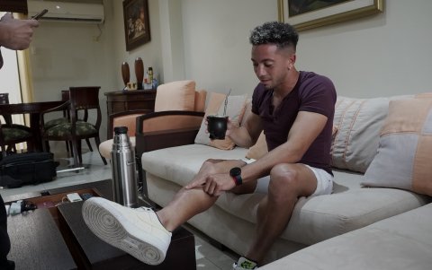 El charrúa reconoció que el patazo más fuerte en su carrera la recibió en un amistoso contra Guayaquil Sport.