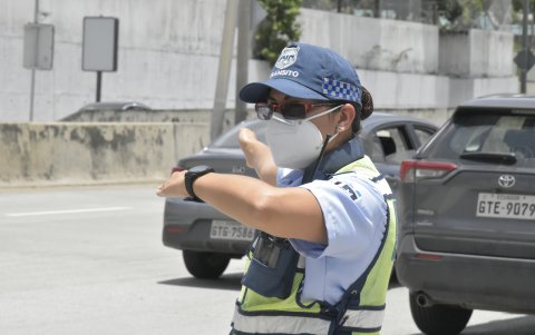 La agente Lissette Velazco actualmente dirige la logística ligada las elecciones 2021.