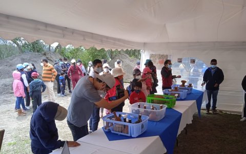 Muestra. Exponiendo los restos buscan fortalecer el turismo en la parroquia latacungueña.