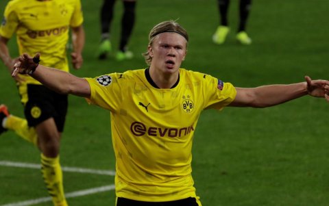 Erling Haaland destaca por su contundencia dentro del área.