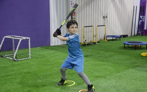 Además, no solo se enfocan en deportistas mayores, también en niños como Diego Zambrano de 6 años.