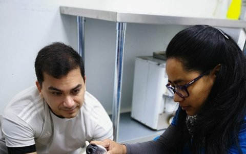 La doctora Katherine Chagua, especialista en Dermatología, pide estar atentos a las señales.