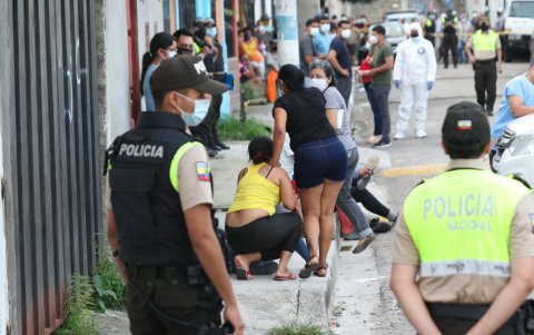 Luego del levantamiento de los cadáveres, la vivienda quedó cerrada tras 20 años de ser habitada por la familia Ibáñez Alvarado.