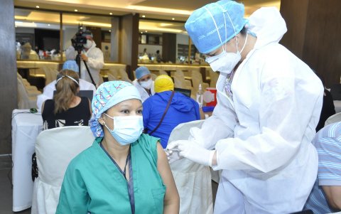 Ecuador tiene previsto una inversión de más de 200 millones de dólares para su programa de vacunación.