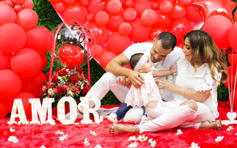 Karen Lasso con su esposo Abel y su hija, Luciana.