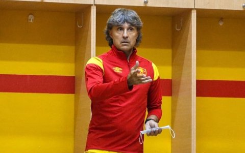 Héctor Bidoglio debutará mañana en el banquillo de Aucas.