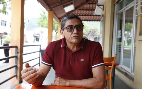 Personaje. Ayala nació en Quito hace 63 años.