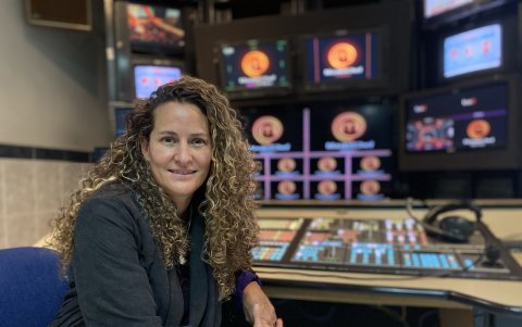 Mantener la audiencia cautiva, dice la gerenta de producción de Teleamazonas, requiere de conocer lo que esta busca y necesita en información y entretenimiento.