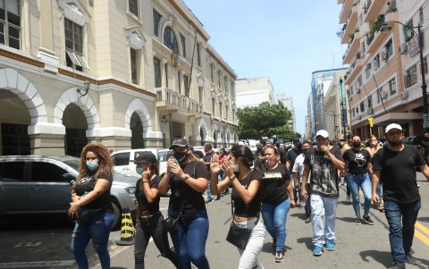 Respuesta. Este miércoles 24 de marzo los trabajadores se reunirán con los miembros del COE Cantonal.