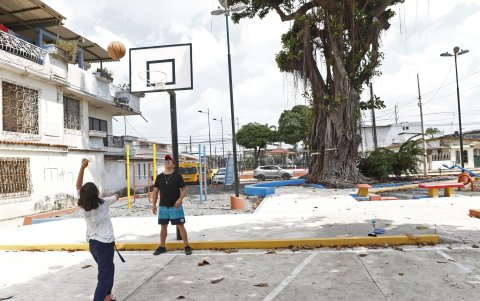 Hay más visitantes que aprovechan los juegos mecánicos y el espacio que antes estaba encerrado y se había convertido en un punto peligroso.
