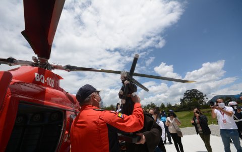 La imagen sobrevoló la capital pasado el medio día.