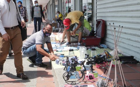 Los comerciantes esperan del futuro gobierno empleo y estabilidad laboral.