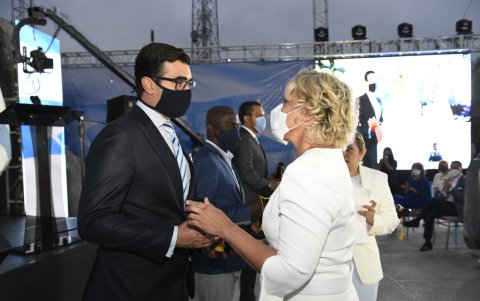 Los concejales fueron condecorados en la celebración del Bicentenario.