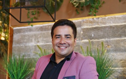 El presentador de Ecuavisa.