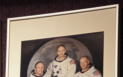 Una imagen de la tripulación del Apolo 11, Neil Armstrong, Michael Collins y Edwin Aldrin